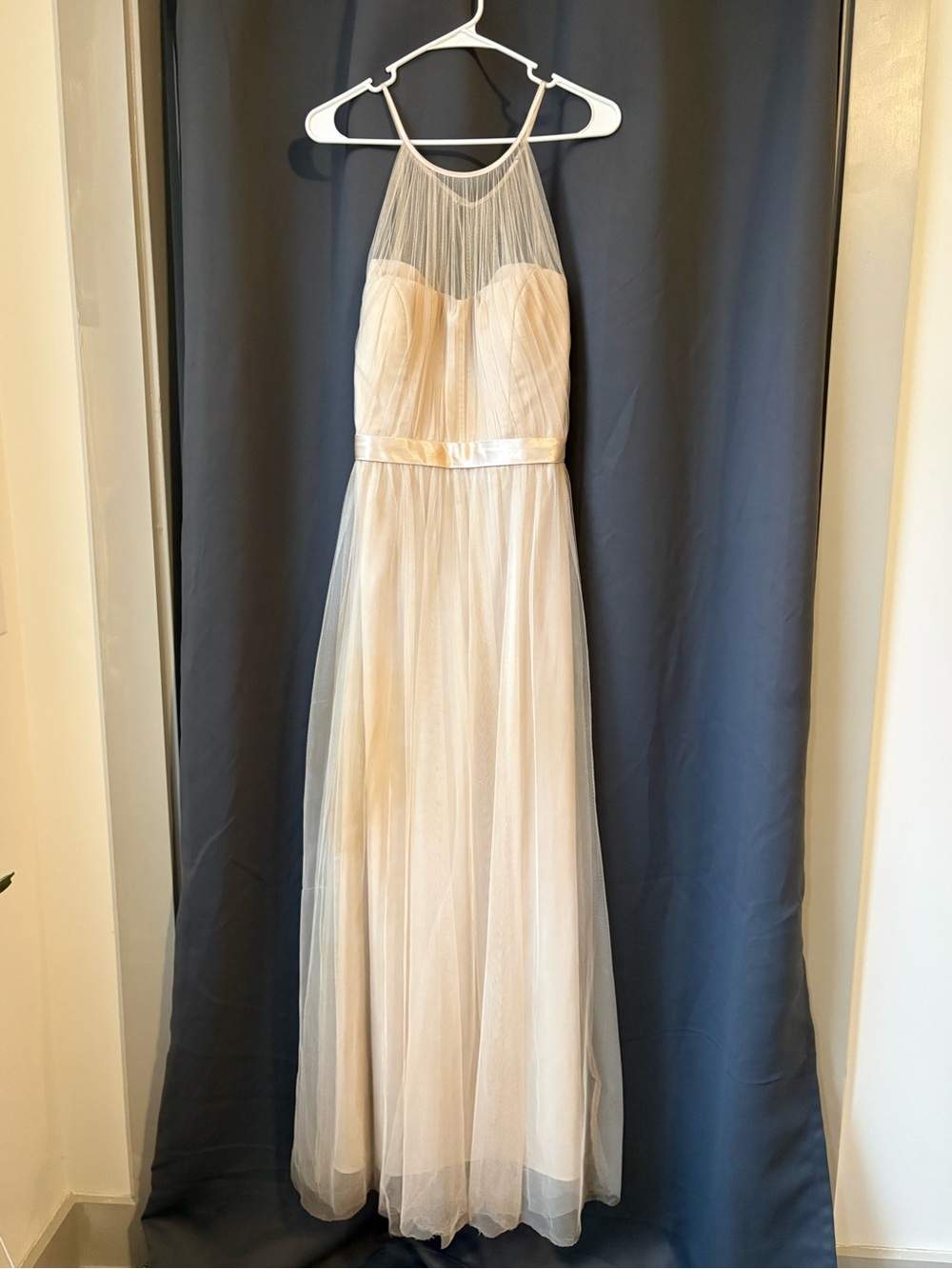Bill Levkoff Ivory Halter Tulle Maxi bridesmaid/ formal Dress - Picture 2 of 5